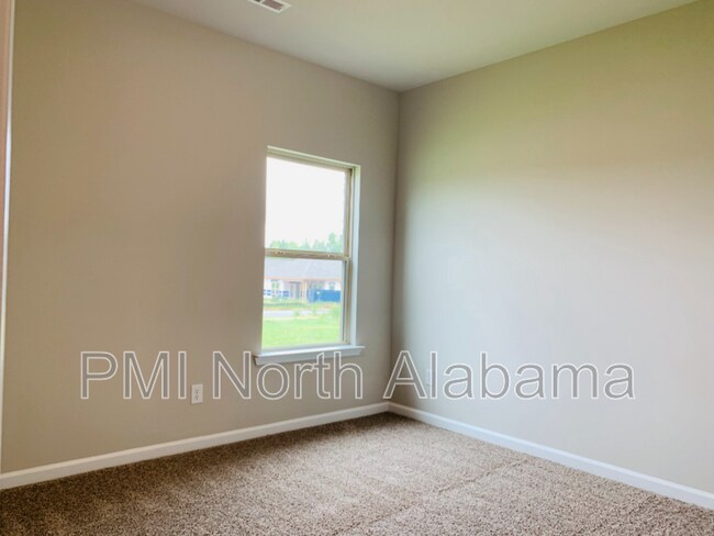 Building Photo - 14170 Lannister Ln