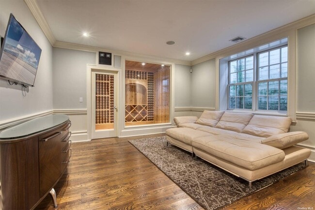 Building Photo - 115 Toylsome Ln