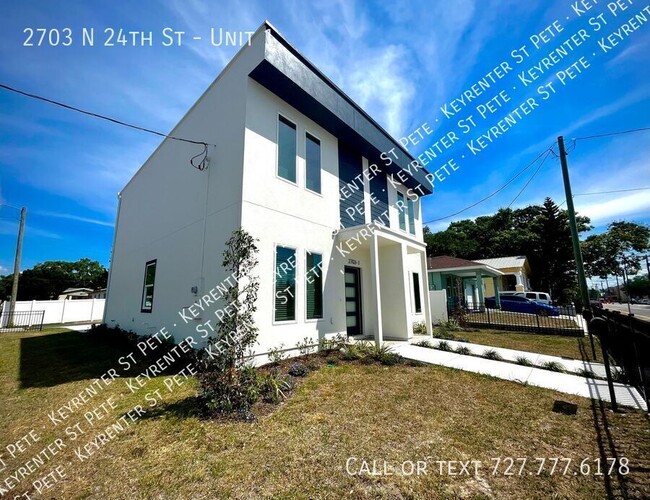 Building Photo - 3B/3BA Modern Townhouse in Ybor Area