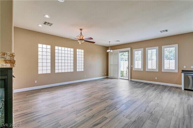 Building Photo - 9180 Worsley Park Pl