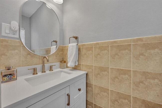 Building Photo - 780 Kangaroo Ct