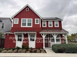 Building Photo - 1823 Pico St