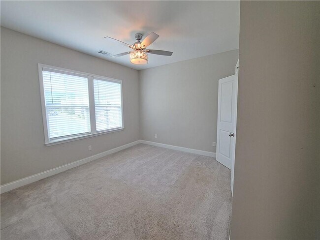 Building Photo - 637 Stan Hope Ln