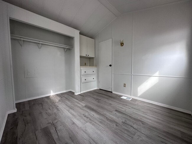 Building Photo - 1Bed/1Bath **RENT TO OWN OPPORTUNITY**