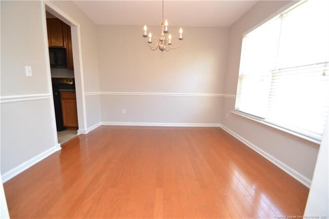 Building Photo - 1428 Cricket Ridge Dr