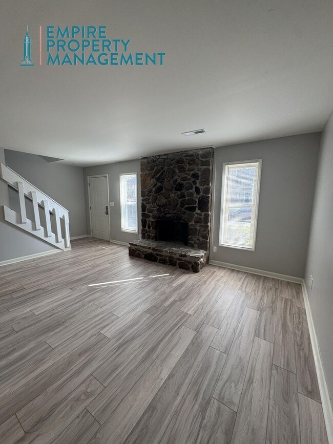 Building Photo - 9006 Mahogany Row SE