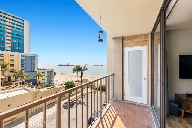 Building Photo - 1750 E Ocean Blvd