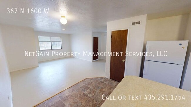 Building Photo - 367 N 1600 W