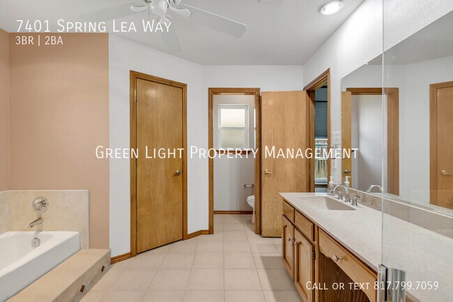Building Photo - 7401 Spring Lea Way