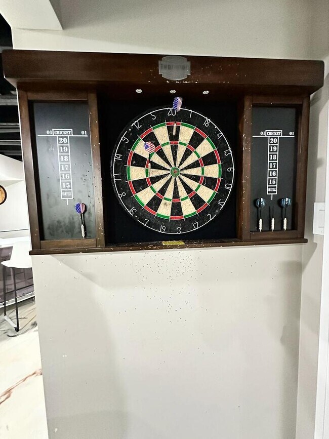 Building Photo - 6807 S Calumet Ave