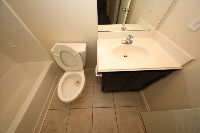 Building Photo - 12620 Rio Bravo St