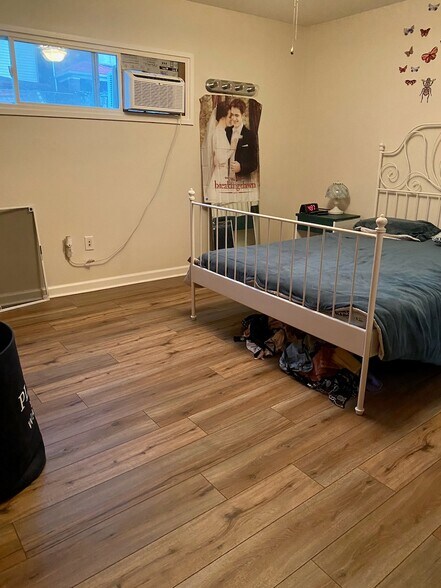 Building Photo - 307 Walnut St