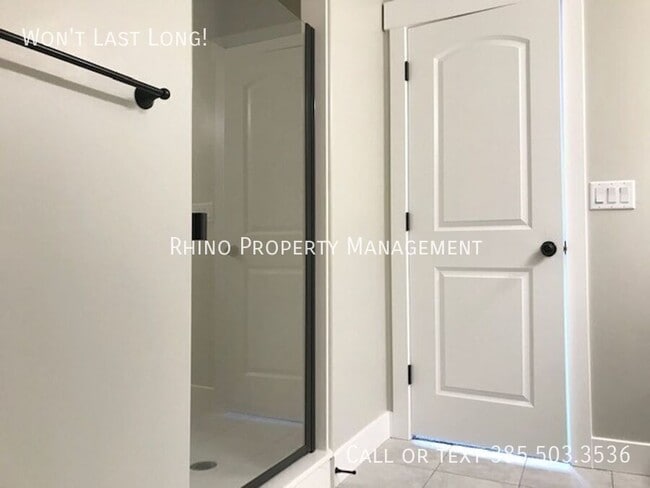 Building Photo - 249 Eaglewood Dr