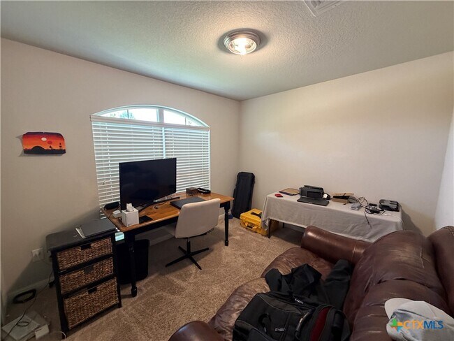 Building Photo - 2510 Lonesome Creek Trail