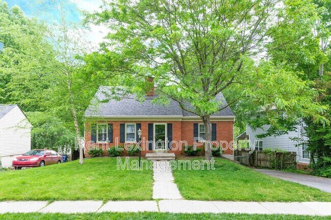 Building Photo - 657 Montclair Dr