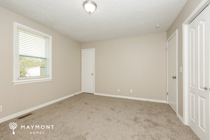 Building Photo - 103 Kentwell Dr