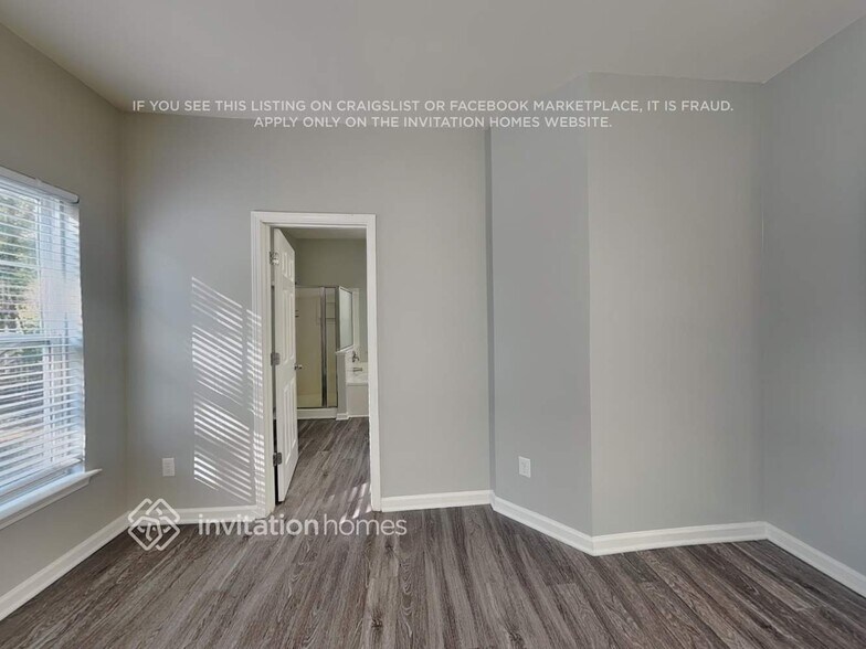 Building Photo - 9608 Veronica Dr