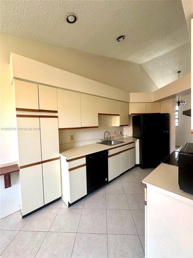 Building Photo - 3176 Arbor Ln