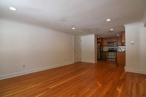 Building Photo - 14 Wampus Ave