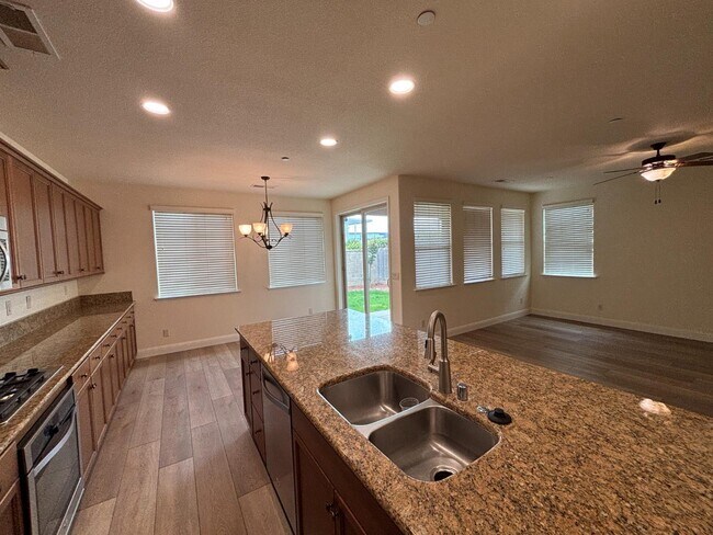 Building Photo - 2481 S Via Versilia Dr