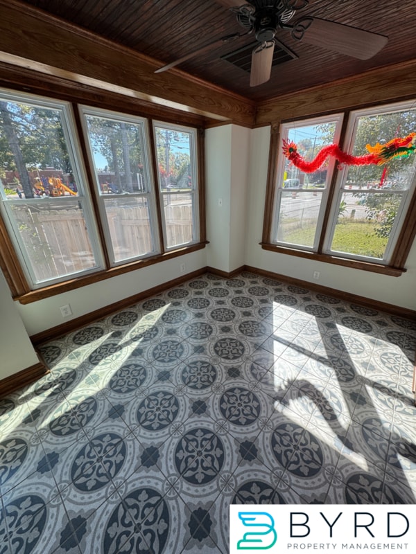 Building Photo - 5101 Boscobel Ave