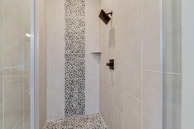 Building Photo - 12223 Drummond Maple Dr