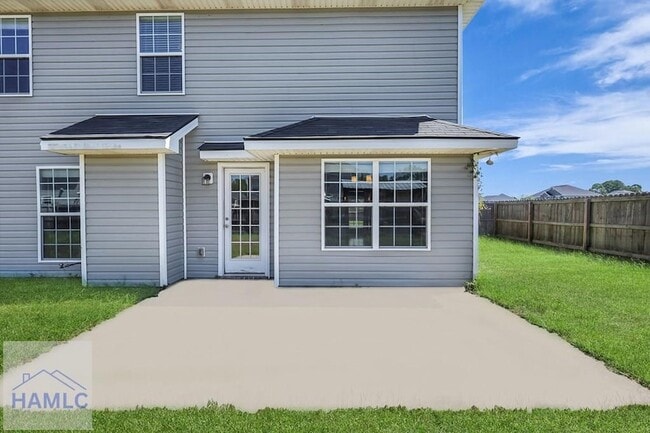 Building Photo - 721 Highgrove Ct