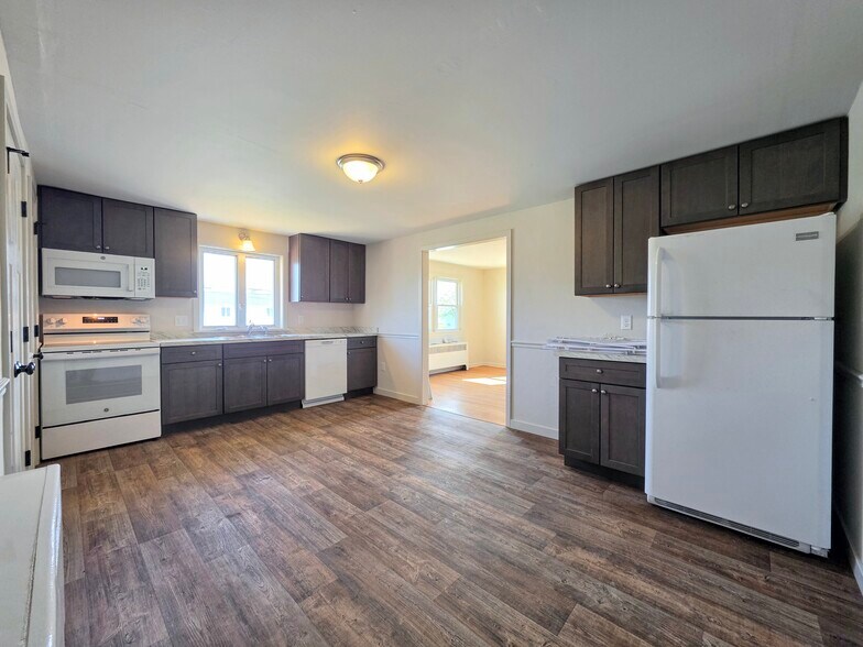 Building Photo - 2622 Creek Hill Rd