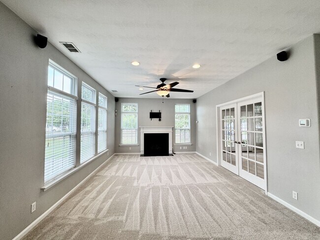 Building Photo - First-Time Rental Available NOW! Pet Friendly, Community Pool, Clubhouse, Fitness Center, Kayak, ...