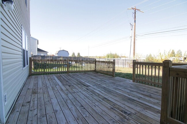 Building Photo - 76 Snowflake Cir