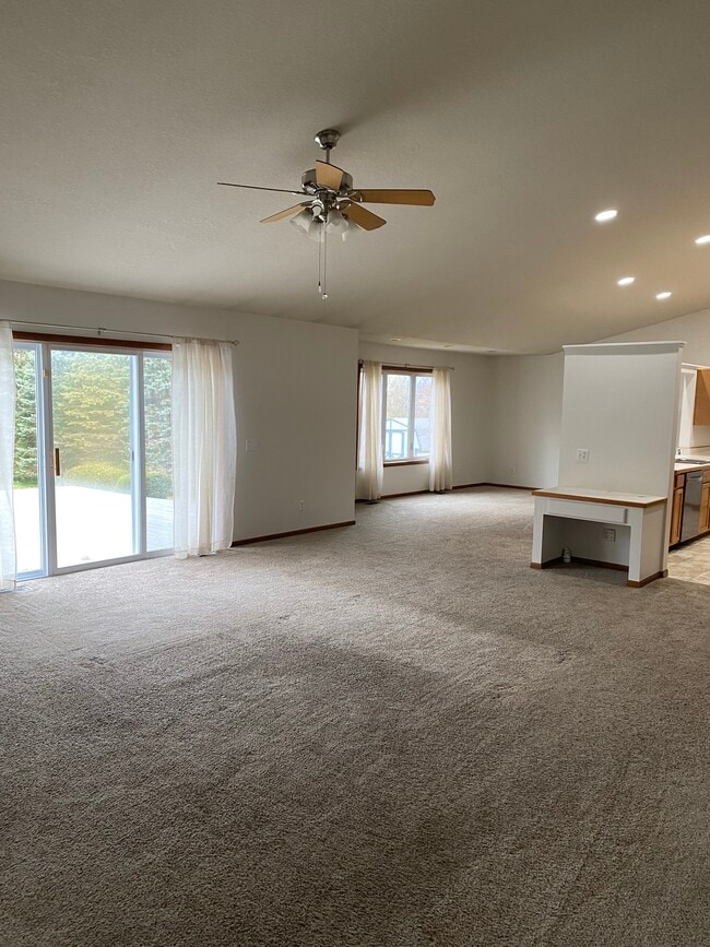 Building Photo - 3516 W Wackerly St