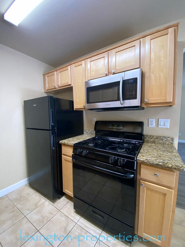 Building Photo - 5011 Bremner Way