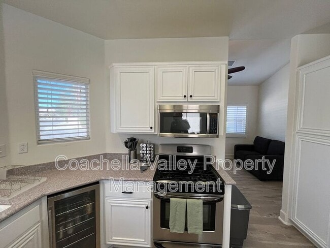 Building Photo - 79175 Latigo Cir