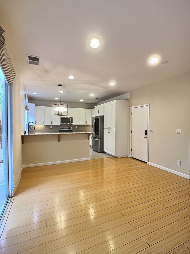 Building Photo - 2997 Briona Ct