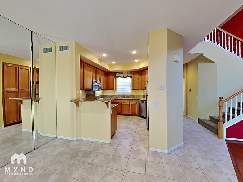 Building Photo - 6844 Adolphia Dr