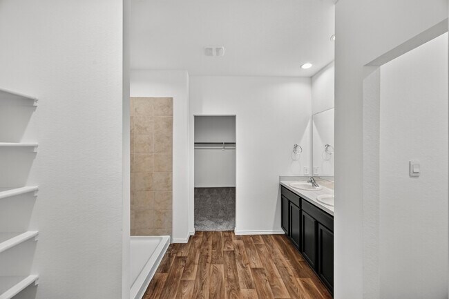 Building Photo - 5118 Dove Hl Ln