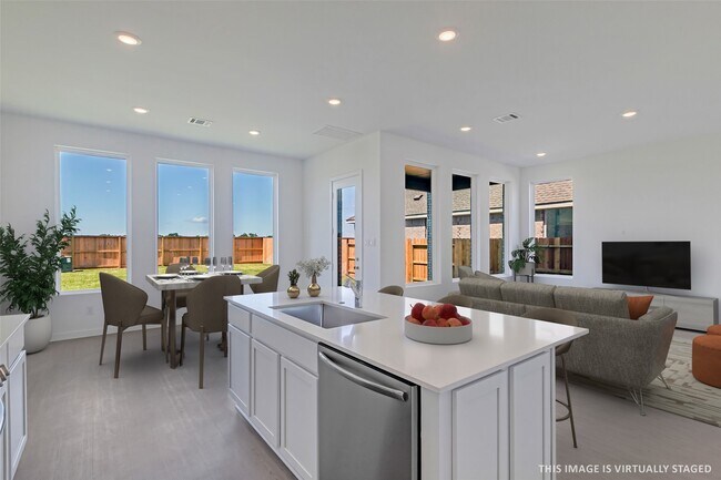 Building Photo - 27318 Sweetwater Bay Dr