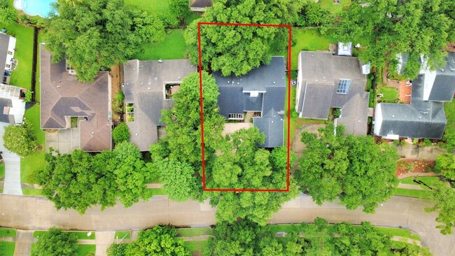 Building Photo - 11415 Ella Lee Dr