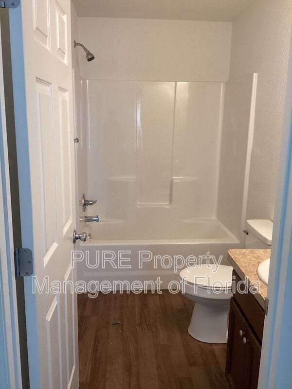 Building Photo - 517 Marion Oaks Manor