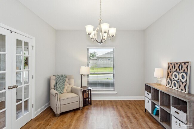 Building Photo - 400 Broadleaf Cir