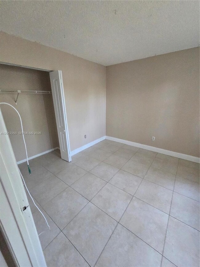 Building Photo - 1630 Sandpiper Blvd