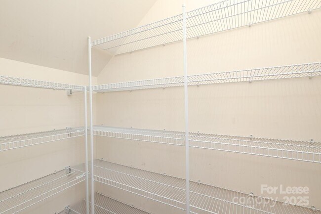 Building Photo - 1516 Sunflower Field Pl