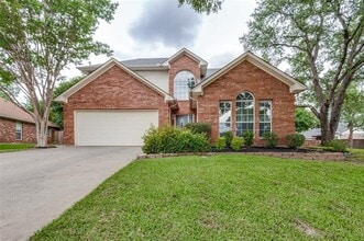 Building Photo - 6137 Pebble Creek Dr