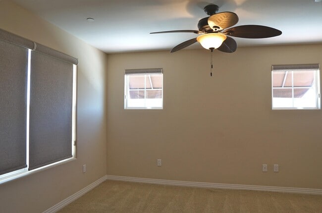 Building Photo - 80052 Silver Sage Ln