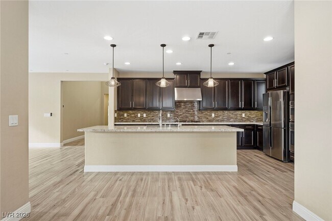 Building Photo - 2198 Trivero St