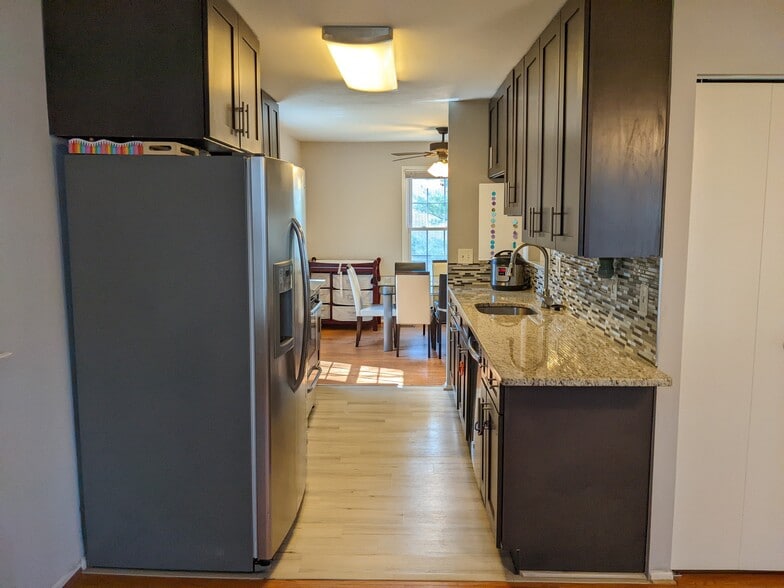 Building Photo - 3152 Bayswater Ct