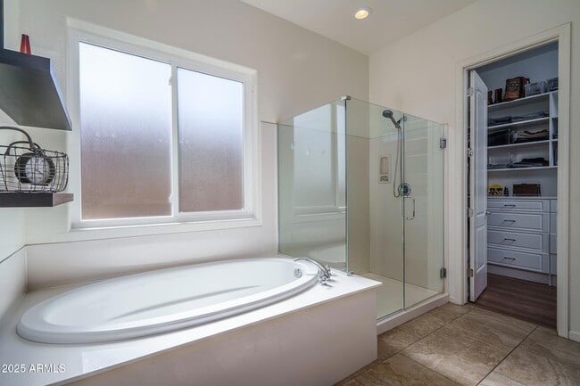 Building Photo - 14757 W Pasadena Ave