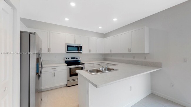 Building Photo - 11884 SW 245 Ter