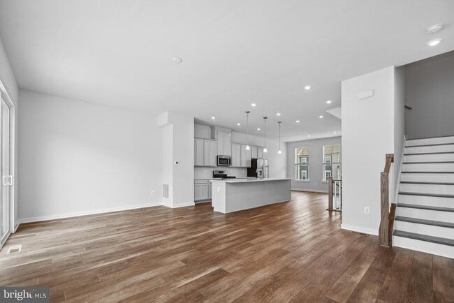Building Photo - 1758 Autumn Maple Leaf Dr
