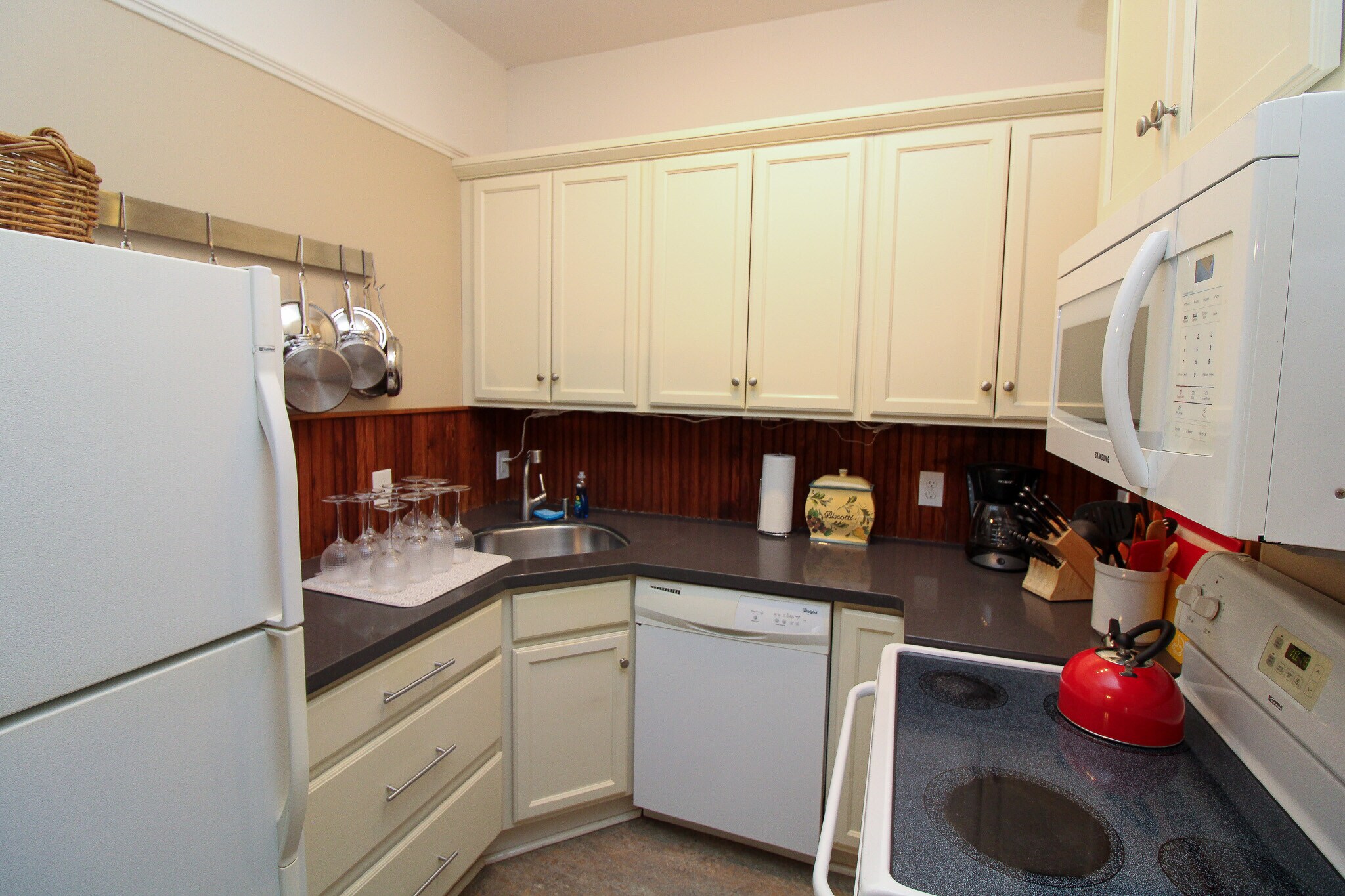 Building Photo - 41 Starnes Ave